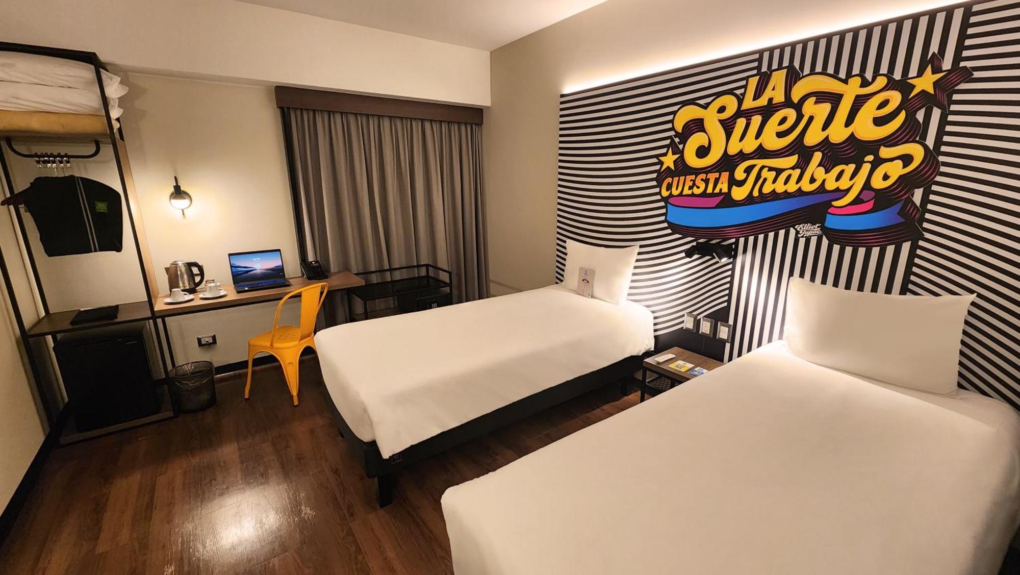 Ibis Styles Lima San Isidro Hotel Exterior photo